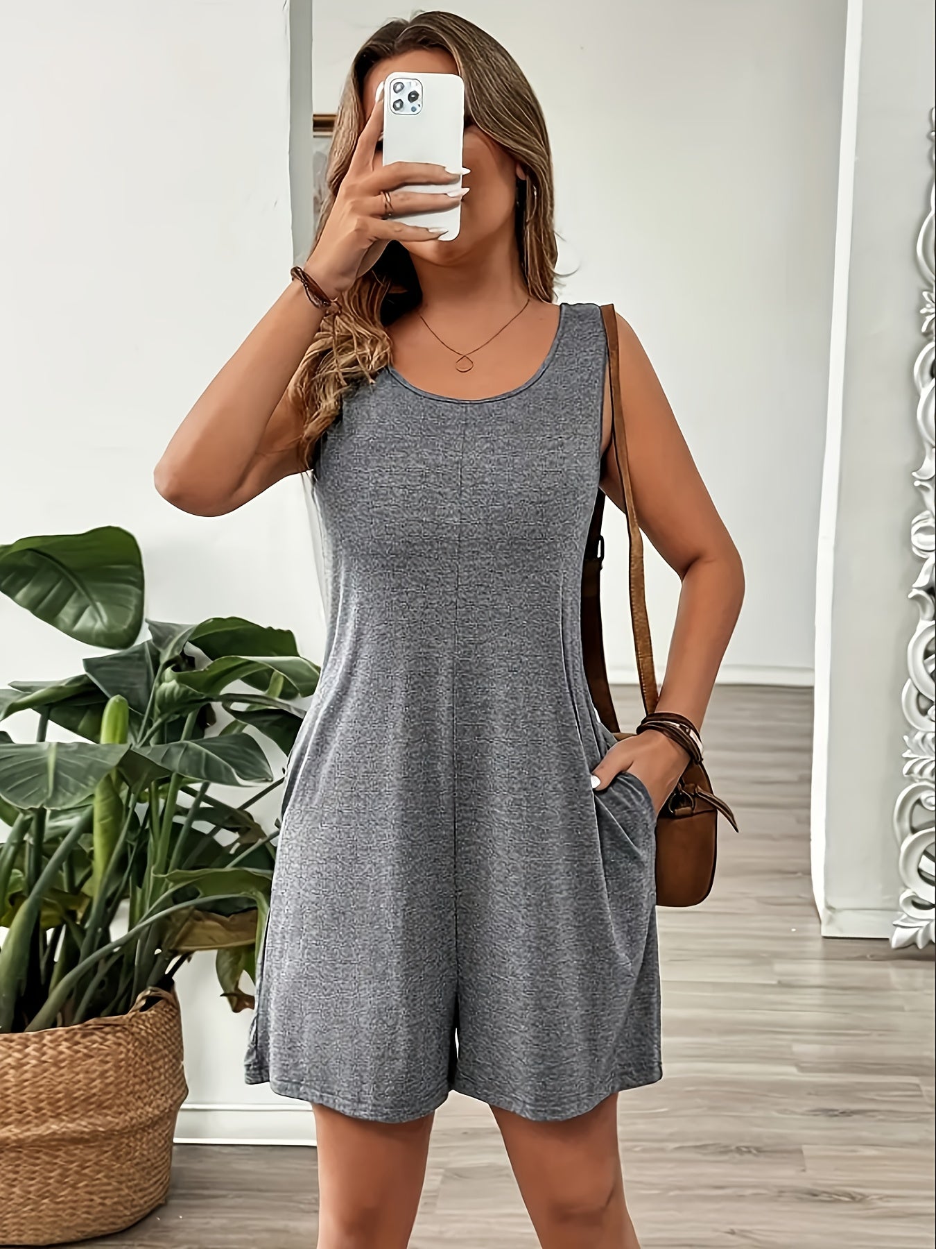 LIVIA™ | Solid Color Side-Pocket Jumpsuit