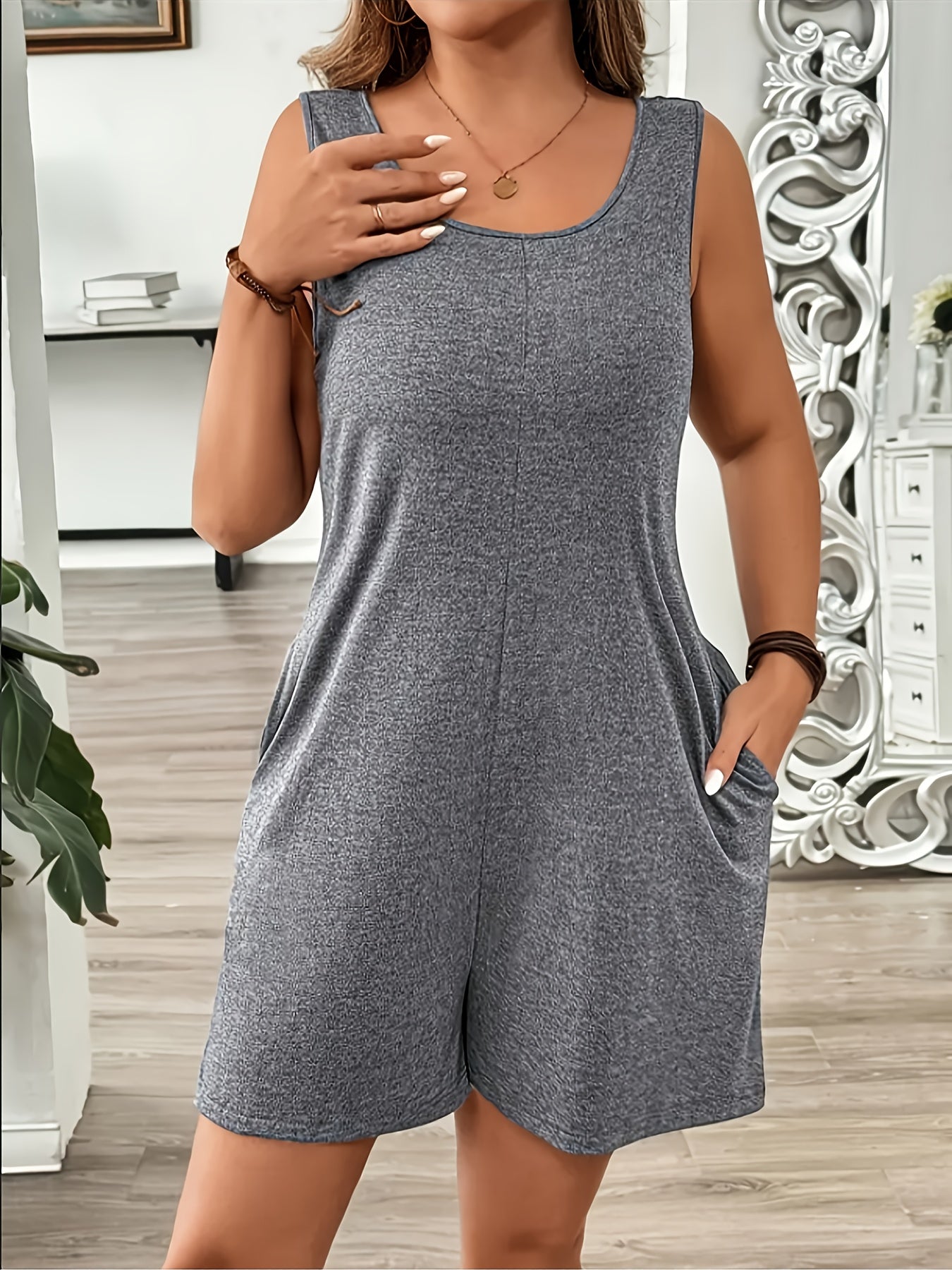 LIVIA™ | Solid Color Side-Pocket Jumpsuit